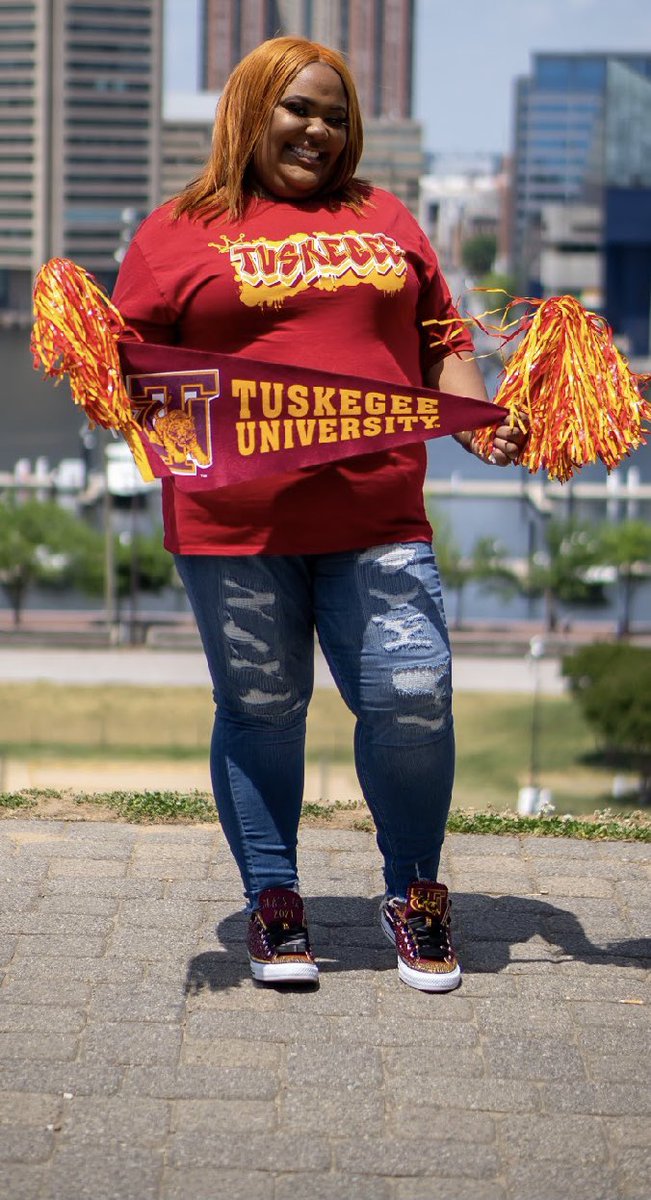 _MeekMelly's tweet photo. God can do anything BUT fail! A message that has kept me all 4 years of undergrad! Sunday May 30th, 2021 I will officially be an alumnae 👩🏾‍🎓 of THEE ILLUSTRATIONS TUSKEGEE UNIVERSITY! https://t.co/p3LQYa1UEn