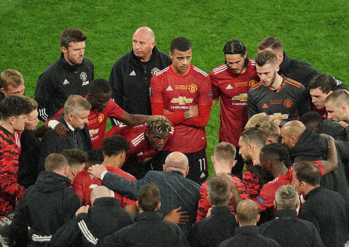 Tolutheking's tweet photo. Don’t say anything.. Just retweet to annoy  Man utd fans 😂😂😂
#UELfinal https://t.co/jAkvSbBoeg