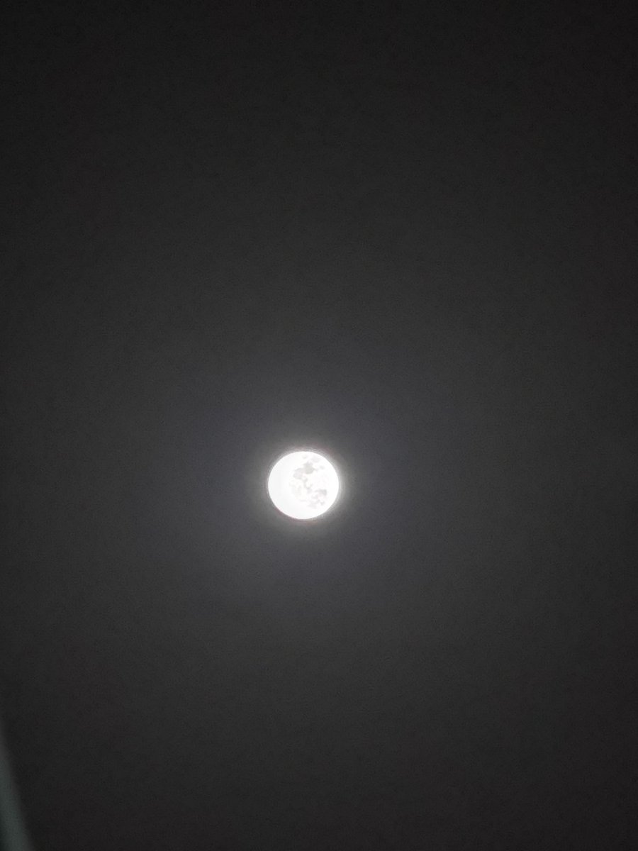 Djam ba noia k nhas pic d lua!