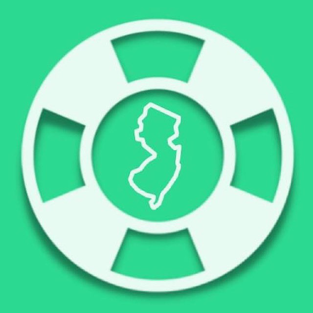 HHKStigmaFree's tweet photo. Students participated in the #gardenstategreenout today to break the stigma around mental illness. #afspnj https://t.co/1hXJX1xt2r
