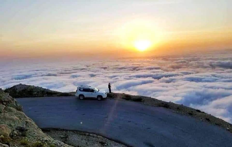 أغـفر لنـا يالله حين تُلهينـا الحـياة عـن ذكـرك

• أستغفر الله العظيم وأتوب إليه   
                  ⠀ ⠀✎