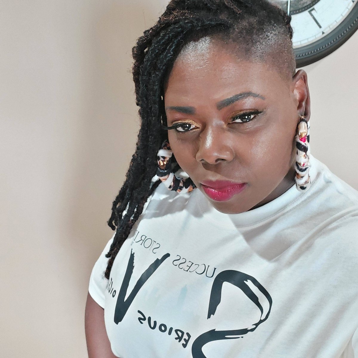 Serious_voiceny's tweet photo. Success is not just attained but can be worn ! #WatchTheDrip #FreshGearComingSoon #TShirts https://t.co/xVuDH7TxDN