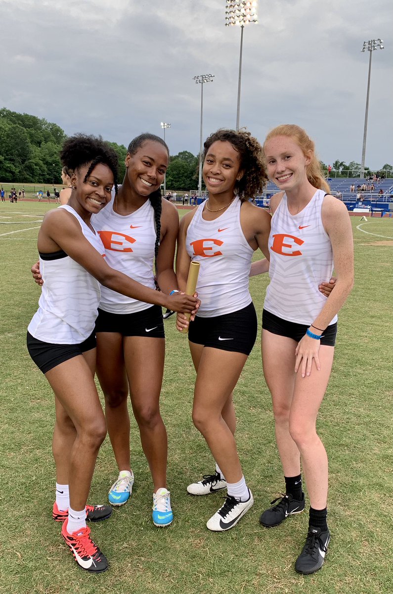 Girls 4 x 200 Relay results: 

Ensworth - 2nd (1:44.46)
•Arianna Webb
•Aliyah Batten
•Claire McGehee
•Erica Douglas