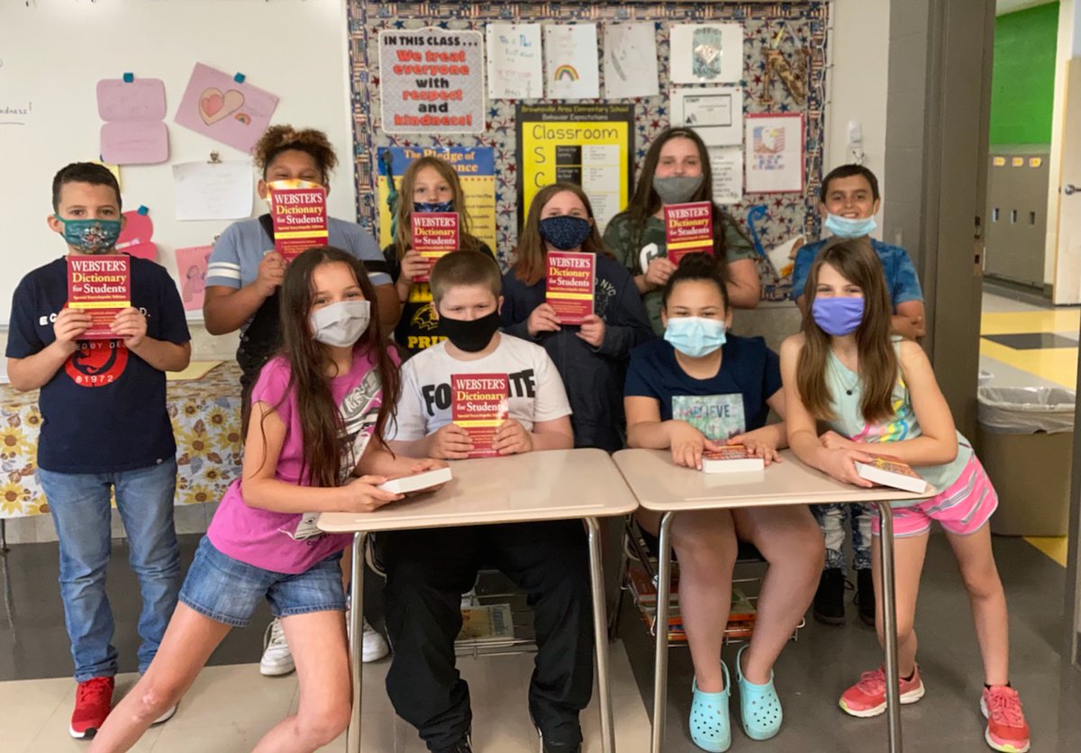 BaesMrs's tweet photo. Special thanks to the Brownsville Rotary Club for supplying our 3rd graders with dictionaries 📖 https://t.co/w2nYvpwnVw