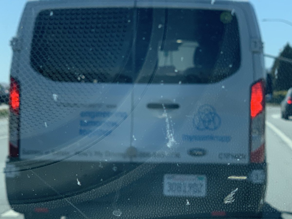tacocide's tweet photo. .@thyssenkrupp need to teach this guy how to drive cutting people off to speed up to a red light to stop really helps to keep people safe https://t.co/phtkOE0wxN