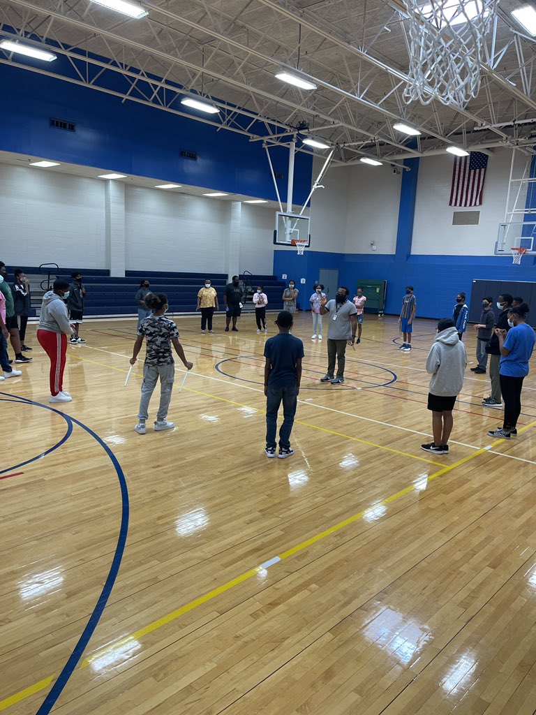 ryan_clift's tweet photo. @HightowerHSBand freshman mini camp! https://t.co/npZxIDSRF0