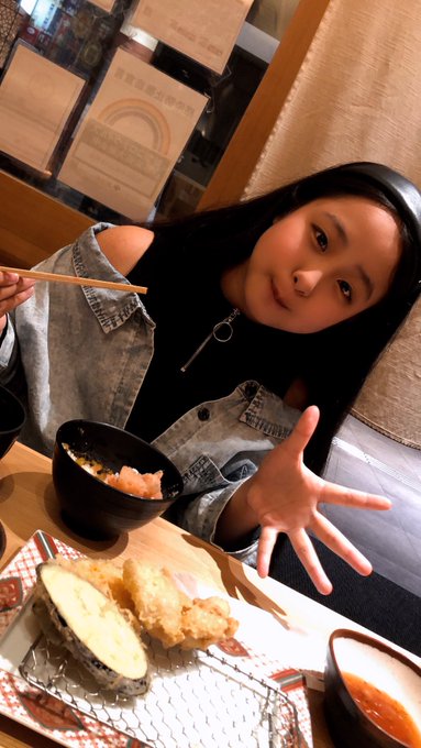 Twitterのコスプレ画像28