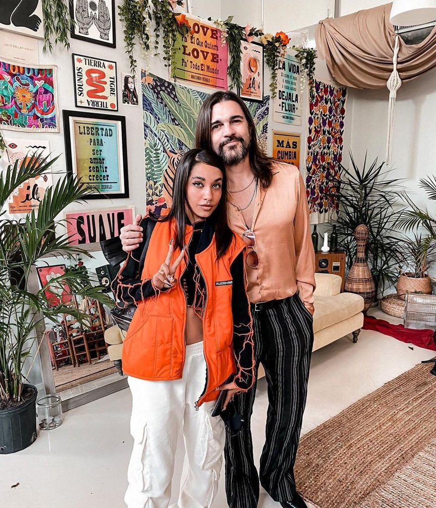 📸 Maria Becerra com Juanes hoje em Miami