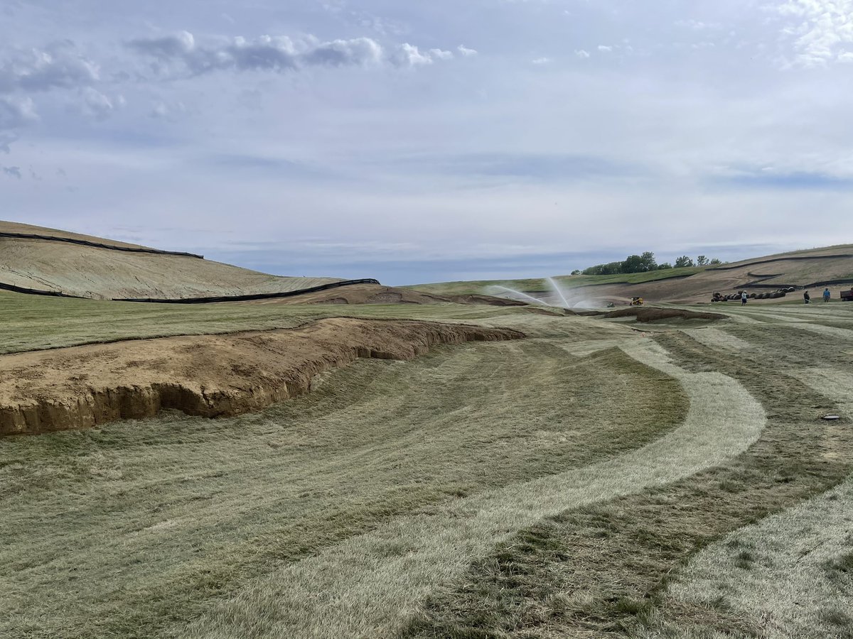 KingCollinsGolf's tweet photo. The latest from The Farmer’s GC @LandmandG 
-Tee shot on 1 / tee shot on 3 / the barranca on the 3rd. https://t.co/gwaUBySNg1