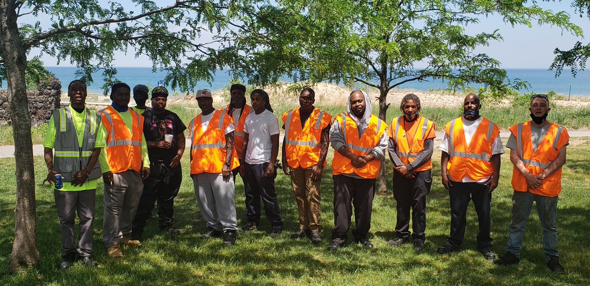 GaryMayorPrince's tweet photo. A huge Gary, Indiana THANK YOU to the Miller Pizza Company for fueling our ENTIRE grounds crew at Marquette Park today! Opening Day 5/28. #ReImagineGary https://t.co/eNWdKOxkuS