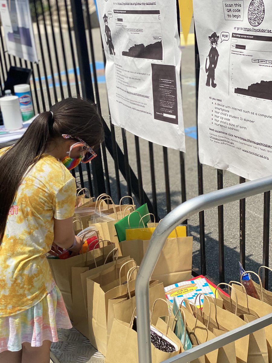 senatormjpp's tweet photo. Today I went to @PS17Queens to set up my @NYCKidsRISE account to celebrate 529 Day . It’s a savings account for college and there is already money in it just by setting it up !! Plus my school gave me a goody bag!! #Together529 #Juntos529 https://t.co/bJjZ6CPIQL