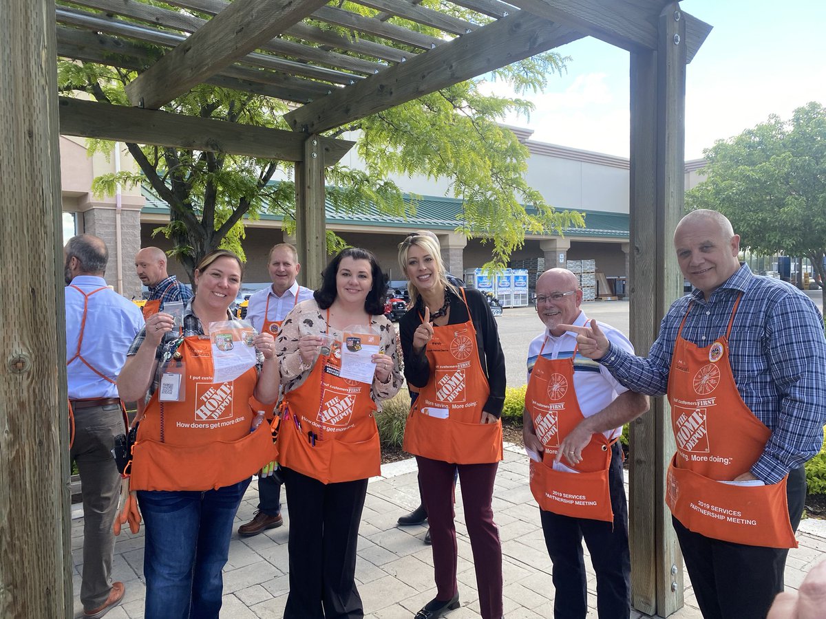 Roxanne Coggins tweet media