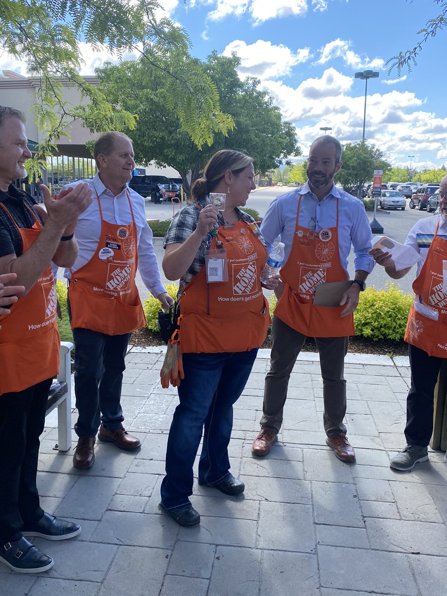 Roxanne Coggins tweet media