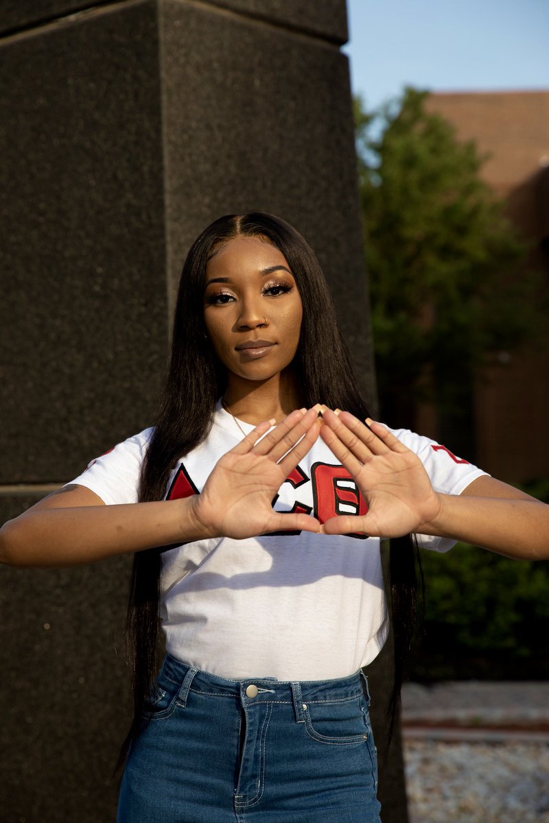 Dawn B. ᥫ᭡ tweet media