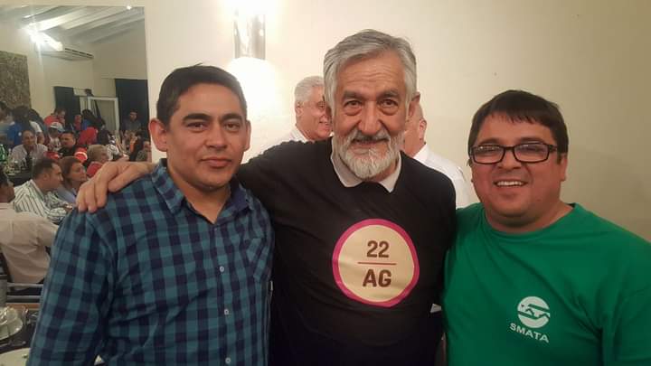 chunyfernandez's tweet photo. @igonzalezprieto son pichones del político, el de la izquierda Solalinde y el de la derecha Rosendo https://t.co/vYaFMa1lA1 https://t.co/39rNSZd3SN