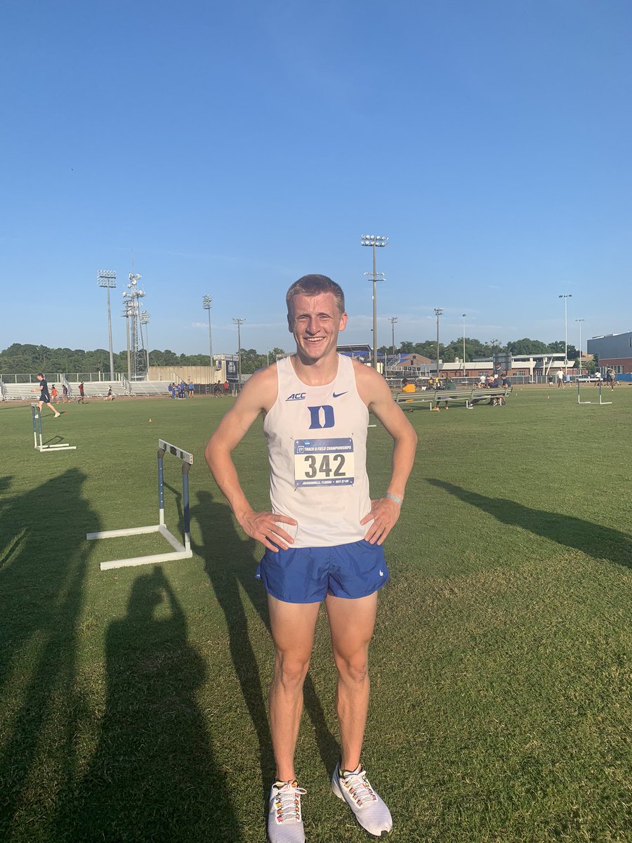 fasttrackrealty's tweet photo. What a year for @RoryCavan! Missed the final by 2 places, but can’t be mad with improving 12 seconds this season! Sophomore year complete and leaving as a 4:01 miler. Watch out for this one next year!! 👀 #EastRegion https://t.co/5qhhlhAv7o