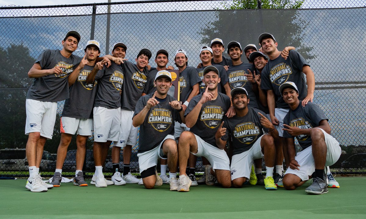 ITA_Tennis's tweet photo. Emory Eagles = National Champions

#D3Tennis x #NCAATennis https://t.co/zg4evNpC9B