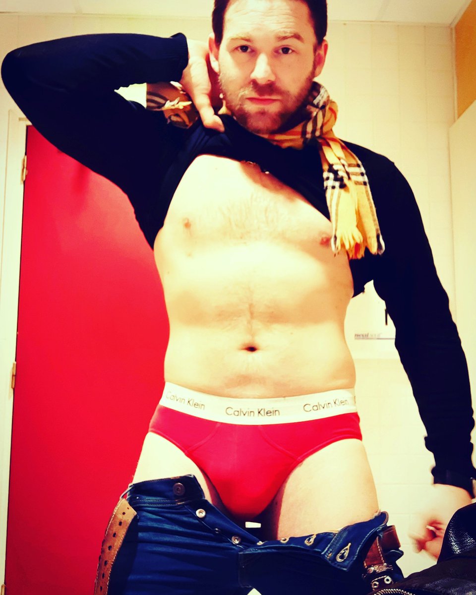 tomsauwer's tweet photo. #toiletfun #toiletselfie #cam4male #menofcam4 #camboy #stripmenow #striper #StripShow #watchHere #watchmenow #watchmen #cam4models https://t.co/IbuXveaqT2