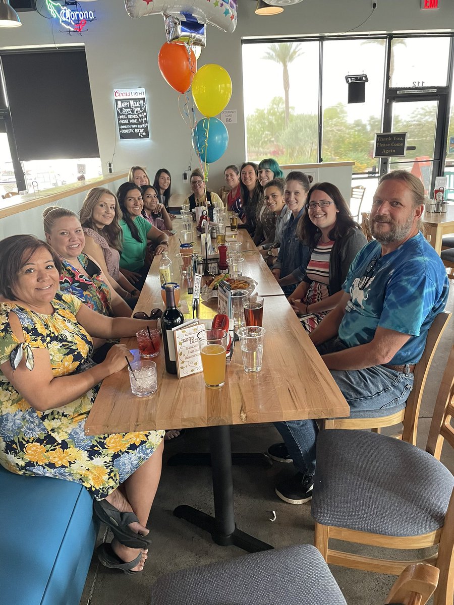 damiani_ms's tweet photo. The last day of this school year is one I will treasure in my heart forever! ❤️🙏🏼 Thank you, #SequoiaSchools @Edkey_CEO @fmoralesnunez @JerryLewisAZ @AingeLaurie @STEMNation https://t.co/OwYRU8w324