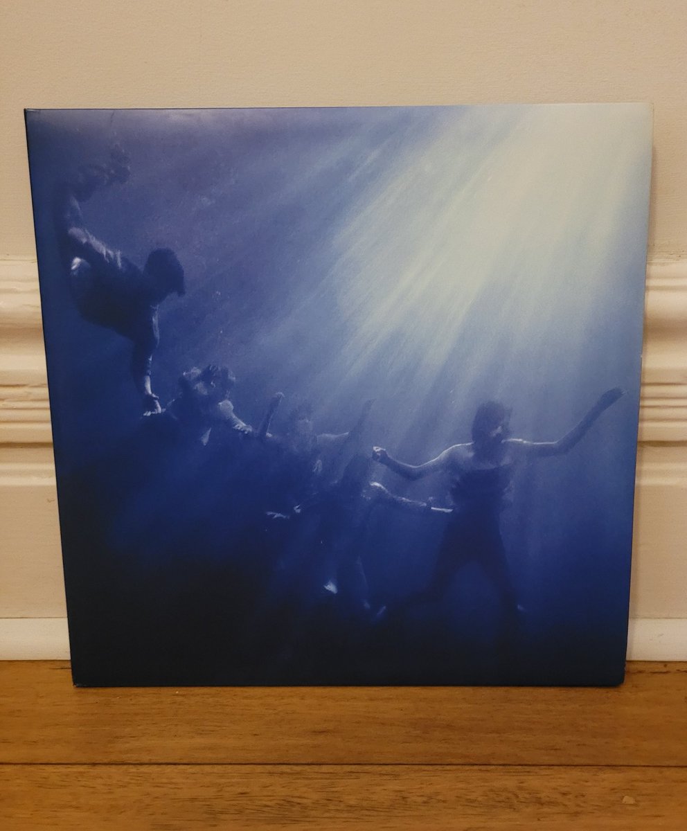 _abeginning_'s tweet photo. Foals - Total Life Forever - 2010 / Welcome change of direction for album #2 Spanish Sahara & Black Gold really standing out. Great production. #foals #totallifeforever #albumoftheday #blackgold #alanmoulder #vinyl #indierock #spanishsahara #subpop #playrecords https://t.co/CtYY1jbzIp