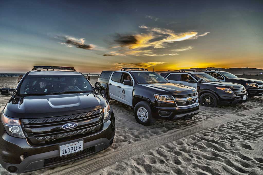 Venice Beach reminders for Memorial Day weekend:
*Drinking alcohol &amp; smoking cannabis in public is 
 prohibited
*No dogs at Venice Beach 11am-8pm
*No bicycles/electric scooters on Ocean Front Walk
*Monitor the location of your children at all times
Be safe and have fun!