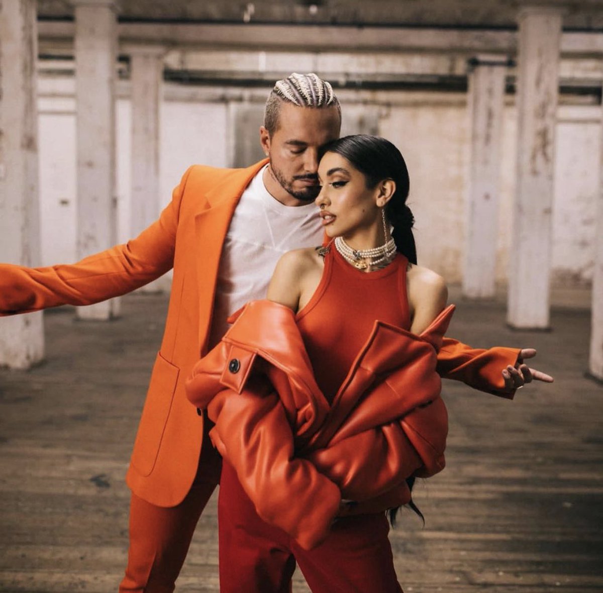📸 Maria Becerra e J Balvin para #QueMasPues