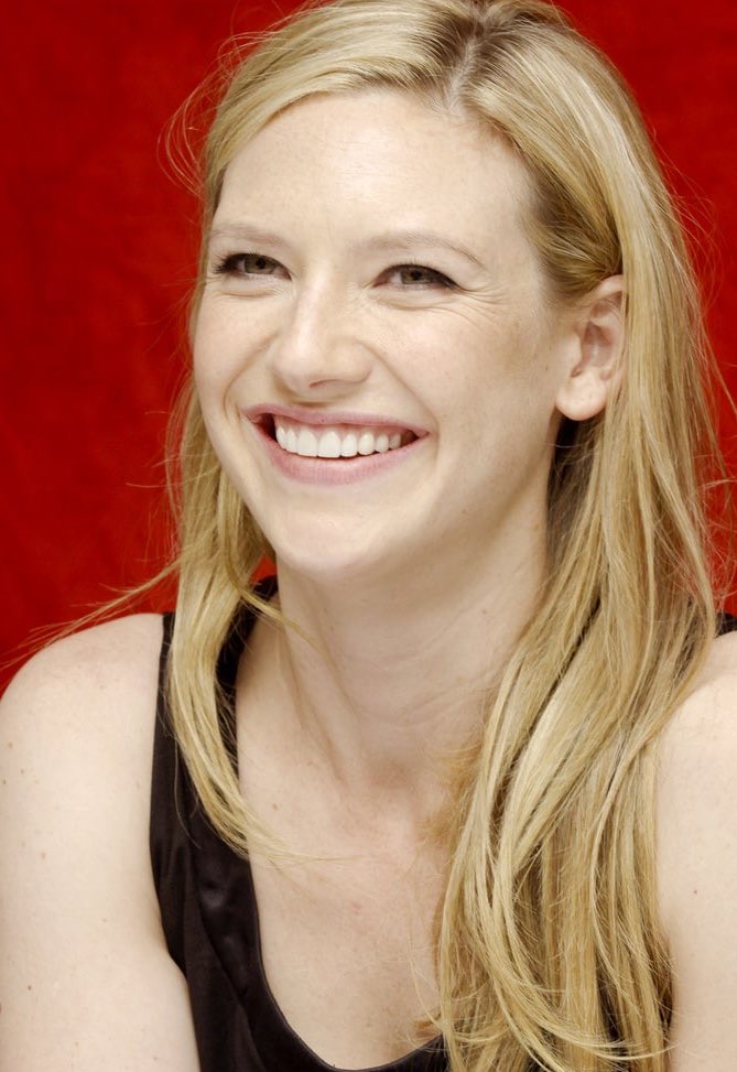 “There’s no one else in the universe I’d rather have on my wing, Zin.”

#WomanCrushWednesday
#WomanCrushEveryday