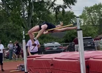 Edge_XCTF's tweet photo. Kaylin Lawson takes 🥈in the SW Regional Champ.
🚨Advances to next week’s State Championship https://t.co/bEM2Dwid2n
