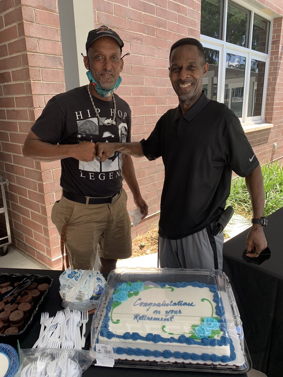 Congratulations to Coach Kent Johnson on his retirement. He has impacted many athletes and fellow educators over his career. Today several had a chance to say thanks, including @CIngram_85 and @TeamTandJandS