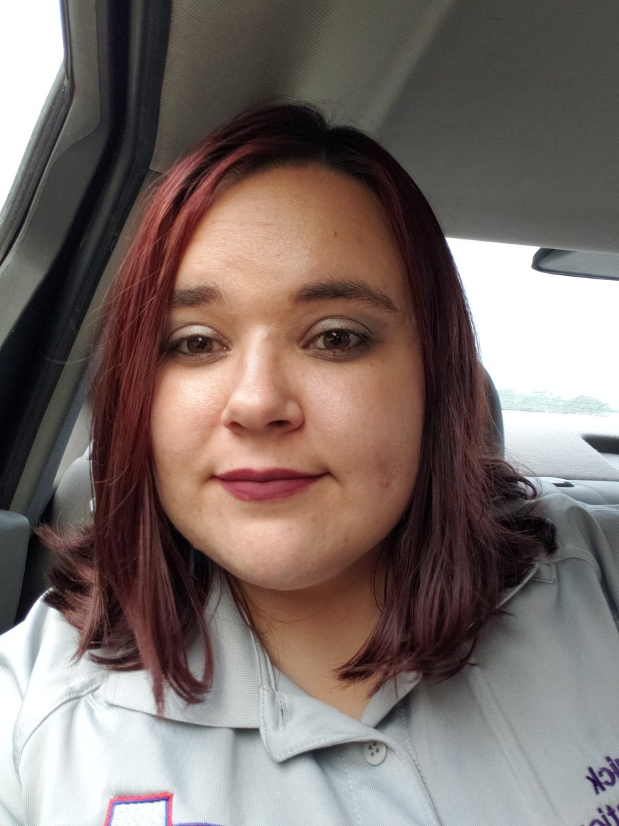 WandaRises's tweet photo. I clean up nice sometimes 💜 #WandaRises #FeltCuteToday https://t.co/5XM9JunVm3