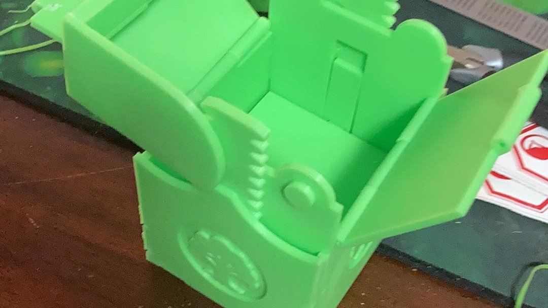 Trying out some #3dprinter #MagicTheGathering deck boxes. Not sure about all the gluing involved, but what do you think? Worth the extra effort?