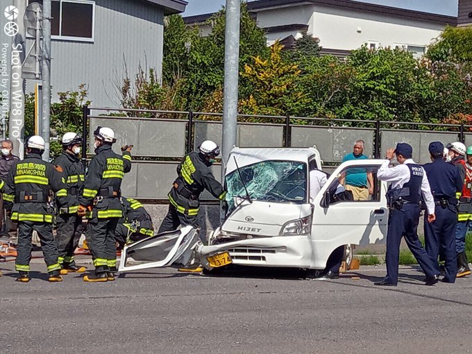 事故 北斗市向野 法亀寺付近で事故 軽トラック大破 現地の画像まとめ まとめダネ
