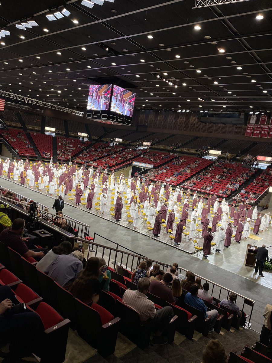 SFinkbine's tweet photo. Congratulations to the class of 2021! You’re a special group - we will miss you very much! https://t.co/vX6LuuN12D