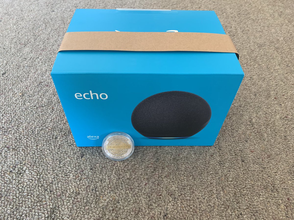 vromualdez's tweet photo. Look what I received today from Coin and XYO @OfficialXYO @coin_with_us https://t.co/ptADErG5M2