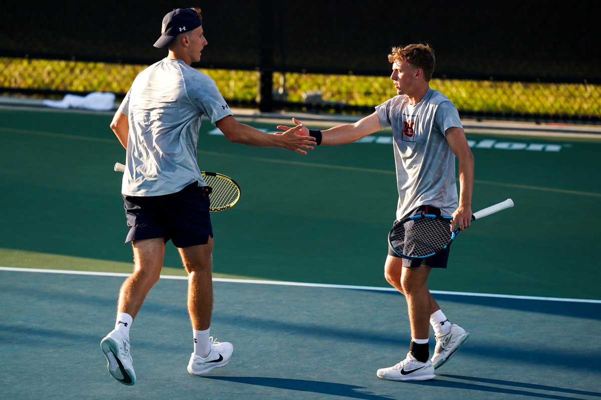 AuburnMTennis's tweet photo. INTO THE SEMIS!!!

Tad and Finn take the third-set tiebreaker 10-3 and defeat #10 Smith and Cuikerman of USC 7-6 (2), 3-6, 10-3 in the #NCAATennis quarterfinals! #WarEagle 

📷 @tennismanu https://t.co/Cb8PW2QjYV