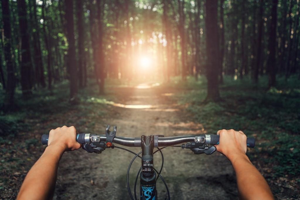 Everestgroupus2's tweet photo. Keep you bikes secured when traveling with our great tie downs and straps! 
Make sure to tag us in your photos and use the #Everest for a feature!
#nature #explore #outdoor #summer #landscape #sunset #climbing #camping #motorcross #MX #dirtbike #kayaking #recreation https://t.co/9ehjaUdTNl