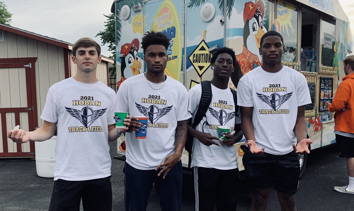 Celebrate moving forward to the finals!