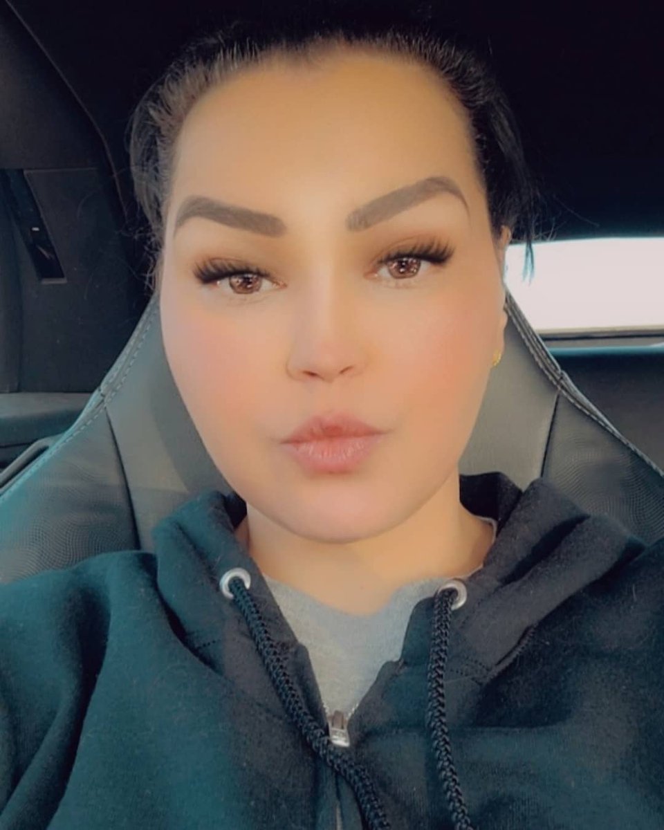 RandiSmith84's tweet photo. Just chillin 😘💋💖💫
#selfie #selfqueen #Wednesdayvibe #vibes #chillvibes https://t.co/6VmntiYZRC