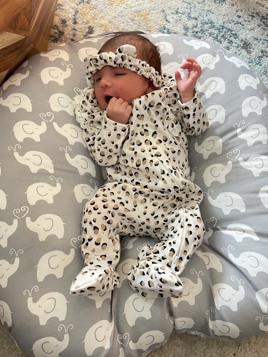GandaraDenisa's tweet image. We made a baby! Welcome to our world, Xóchitl!