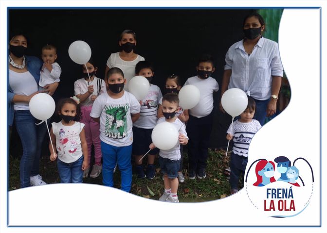 redcudicr's tweet photo. ¡Gracias por frenar la pandemia desde el inicio!
Gracias por su entrega y por enseñar a las niñas y a los niños de todo el país a cuidar la salud de todas y todos. ¡Esto es solidaridad!.
Centros infantileso alternativas de cuido de TODO el país.
#PactoCR
#FrenaLaOla https://t.co/QZkoHZULJ8