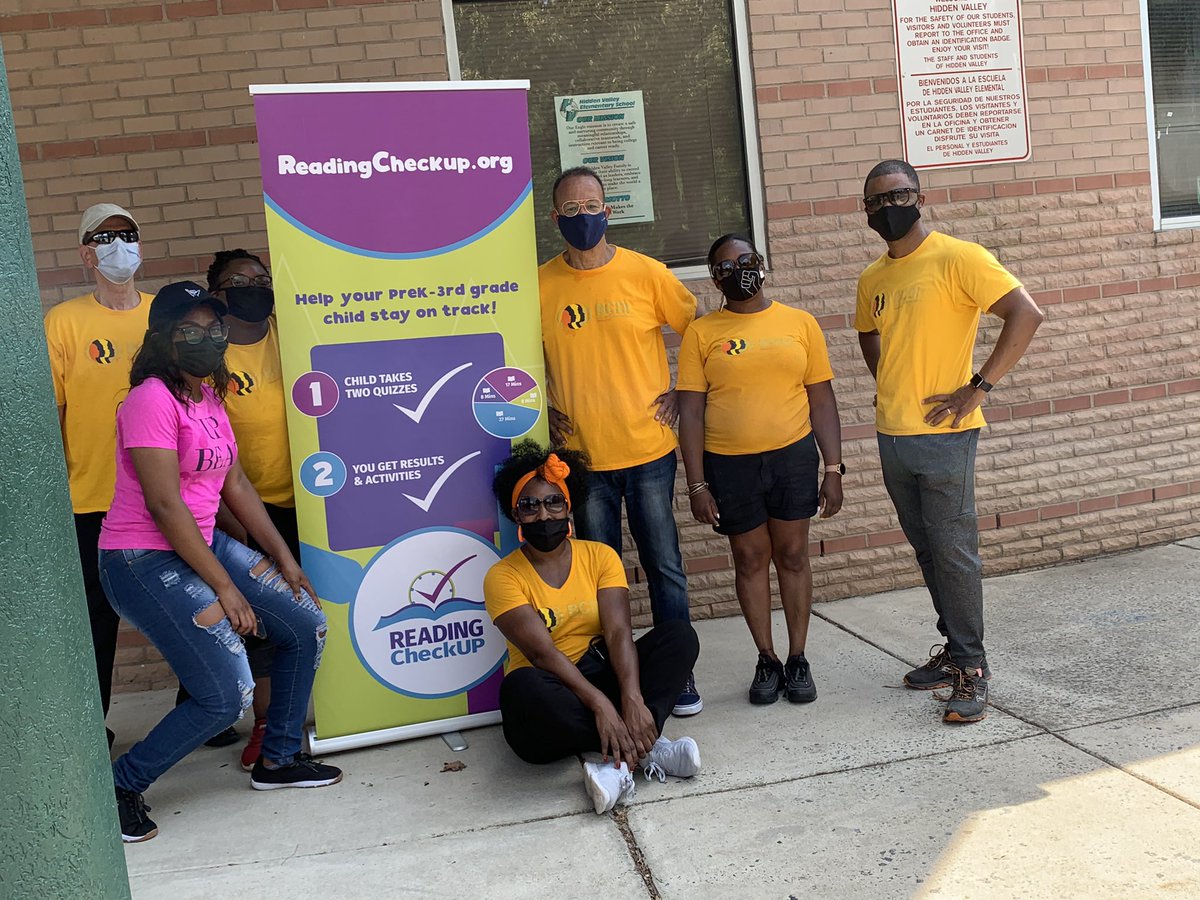 BCDICarolinas's tweet image. What a great day! Thanks @hiddenvalleyes for trusting us with your families. They were super excited to learn more about the #ReadingCheckup &amp;amp; even more excited to watch their kids geek out over selecting new books!#TogetherWeWill @ReadCLT @NBCDI @CharMeckSchools @classrmcentral