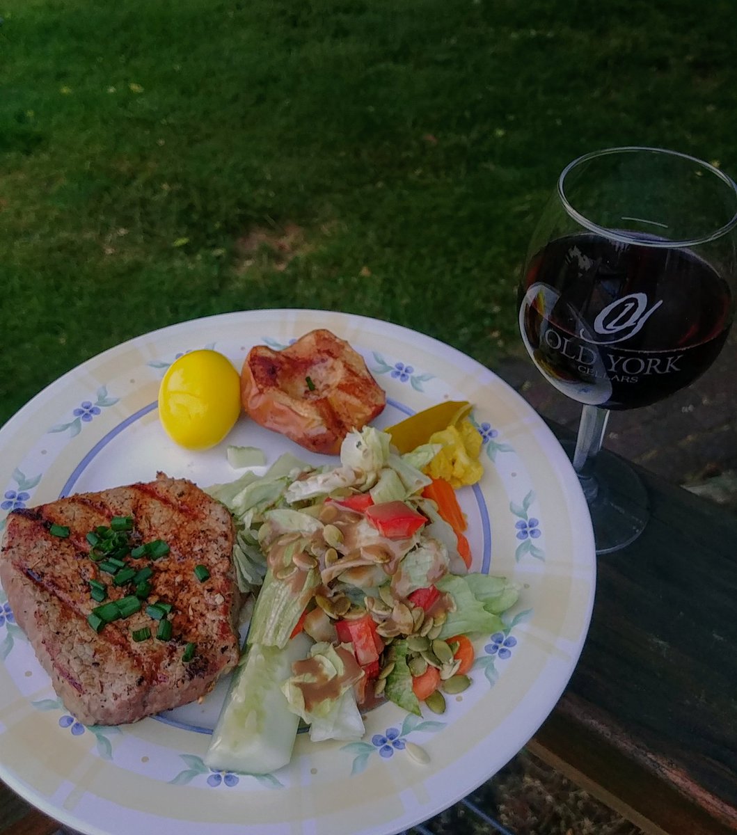 OYCWineCloud's tweet photo. It's grilling season. And to pair with the Vintner's Blend lll, I grilled an apple, steak and homemade pickled eggs with my chow-chow. #Garden is coming into #season. @OldYorkCellars https://t.co/WYF2WnDFVo