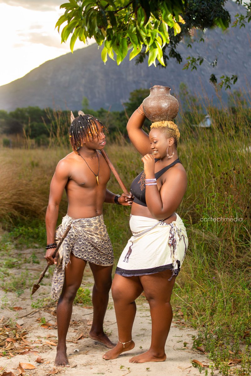 carltechmedia's tweet photo. I called this concept, Nyaya dzerudo (Love Stories). That's how our ancestors used to date before technology was introduced. They would meet at the rivers often using the position of the sun as time. https://t.co/oxiLQKTXdX