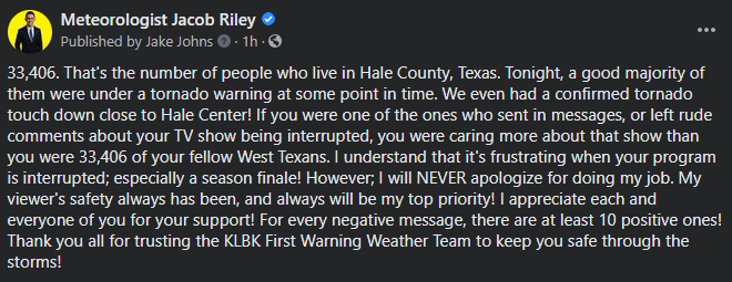 jrileywx's tweet photo. Just a little something that I wanted to put out there after some negative comments tonight. Stay safe South Plains! Another round of severe weather is expected tomorrow! #WxTwitter #KLBK #TornadoCoverage #Tornado https://t.co/Q9mwFOUxCj