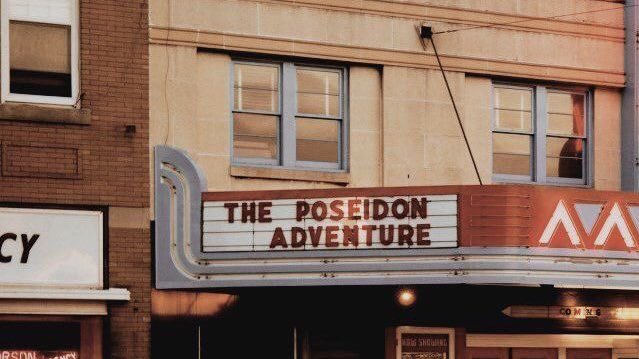 shiokoiz's tweet photo. 🏜 📻
the poseidon adventure https://t.co/DKpufgtLKe