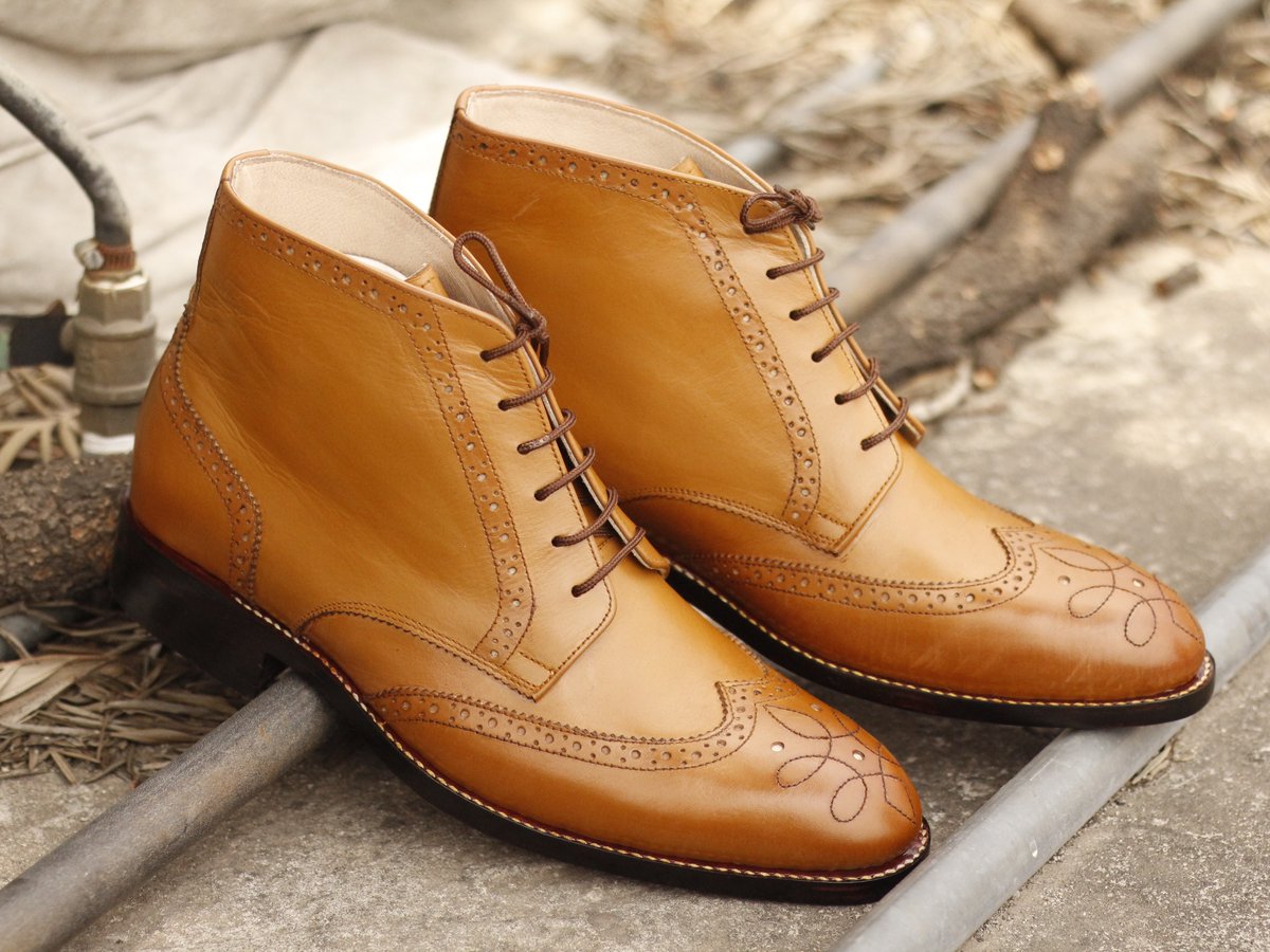 BazaarLeather's tweet photo. #mens #leather #bazaar #menboots #leatherboots #handmadeboots #wingtipboots #brogueboots #tanbrownboots #anklehigh #ankleboots #streetwear #streetstyle #styleoftheday #mensfashion #fashionoftheday #fashionboots #gentlemanstyle #brandedboot #luxuryboot |TLB https://t.co/mH93VwhSRN https://t.co/lHkNJ28YW4