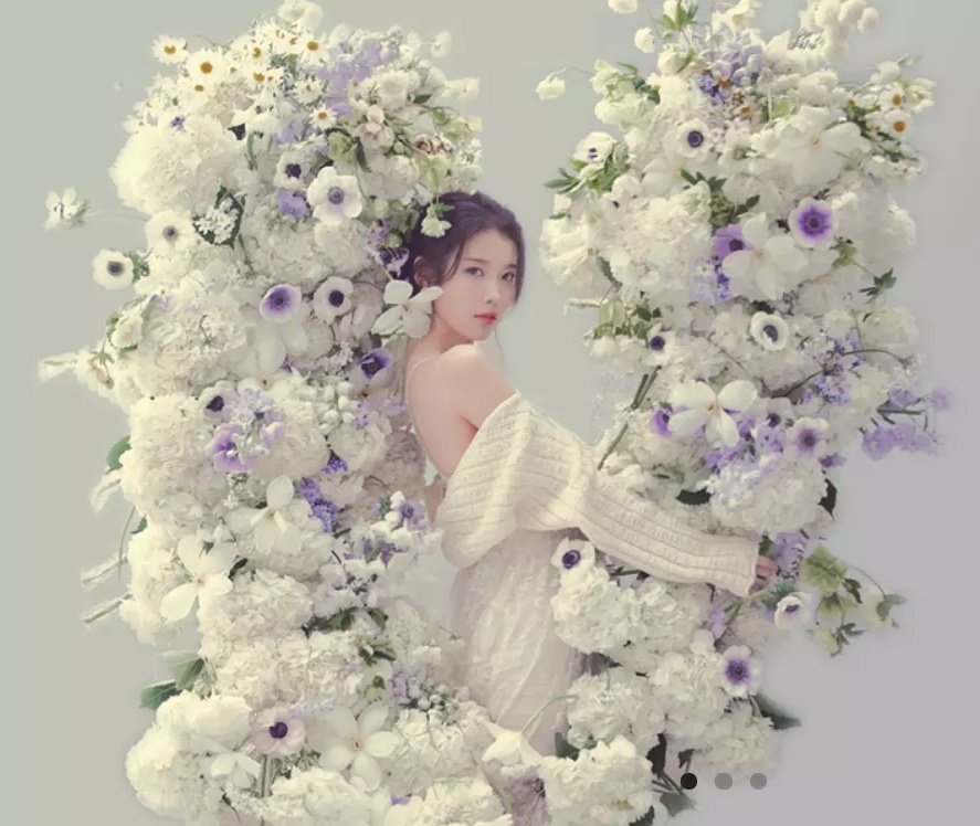 iu_stats's tweet photo. .@_IUofficial has surpassed 12 BILLION digital index points across all credits on Gaon 

— She is the FIRST female artist to reach this milestone. https://t.co/cquTkApDuP