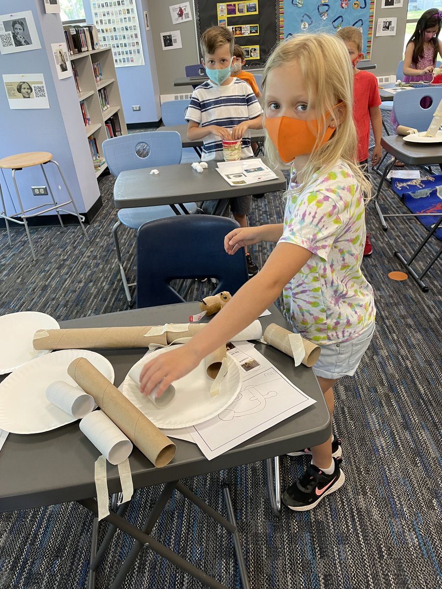 After learning about animal homes, and why and how they build them, these student architects are designing prairie dog tunnels, hummingbird nests and beaver lodges! <a href="/AHSD25Patton/">Patton Elementary</a> <a href="/Mrs_SPacini/">Stacie Pacini</a>