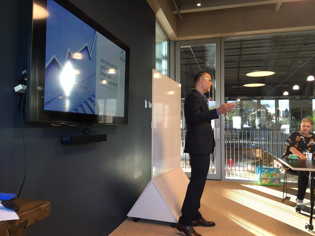 amysticgirl's tweet photo. Networking is not about connecting and collecting contacts. It is about planting and growing meaningful relationships with people 🙌 Come here from our tech giants of #hobsonvillepoint #Nowbiz #connectlocalbiz #networking #h2h #techweeknz #tw21 https://t.co/y4ecwTXHIh