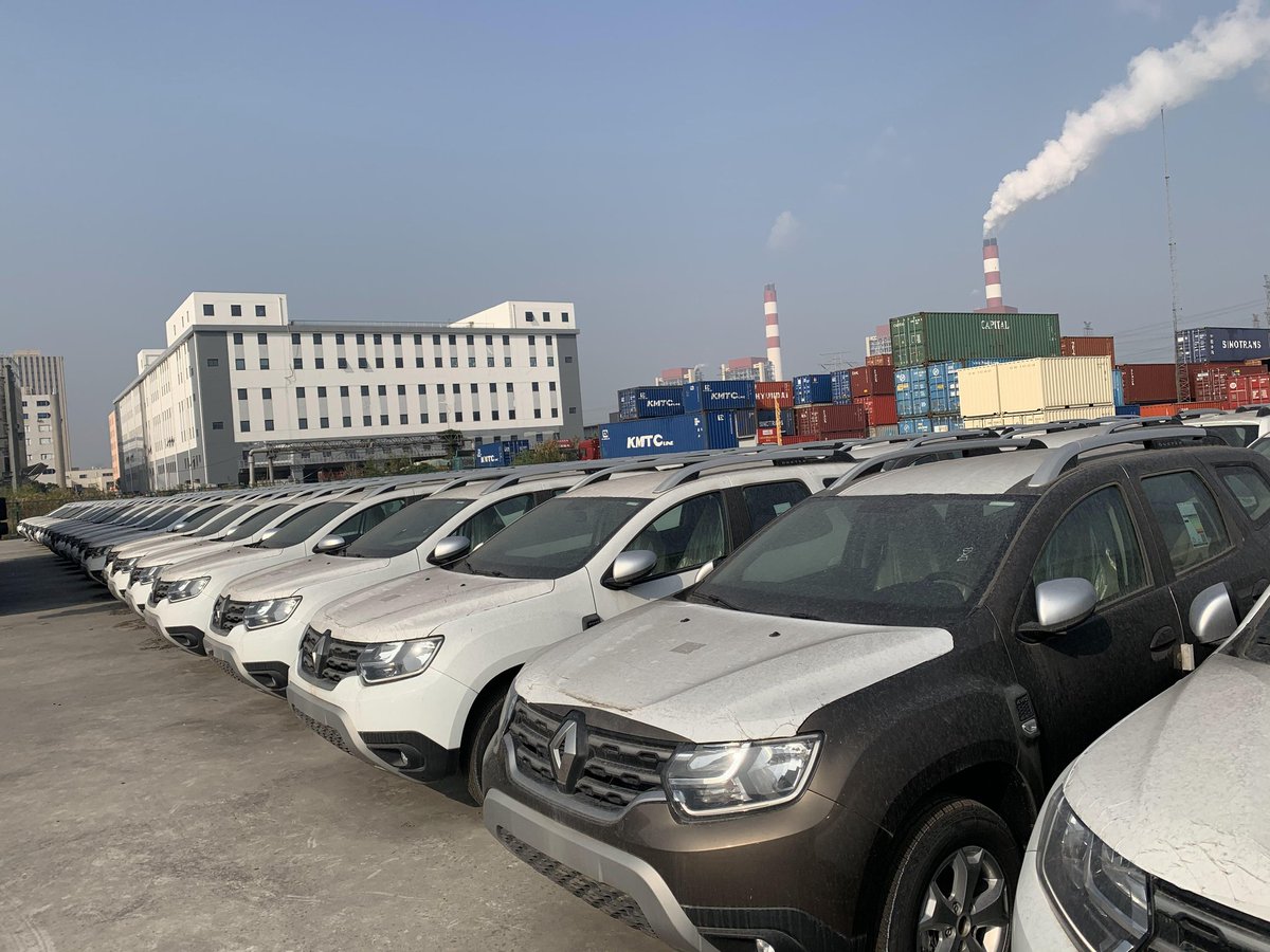 ev_china's tweet photo. 150 units Renault Dusters brand new cars for sell (Cars are in China):
Renault Duster, 4WD,1998cc , Euro5, petrol, 105kw(135hp), 5seats, 5doors, made year 2018, Midel Year 2019.
Contact me if you need. WhatsApp +86 18782153475 Jason Chen https://t.co/UG7gBtzTjo